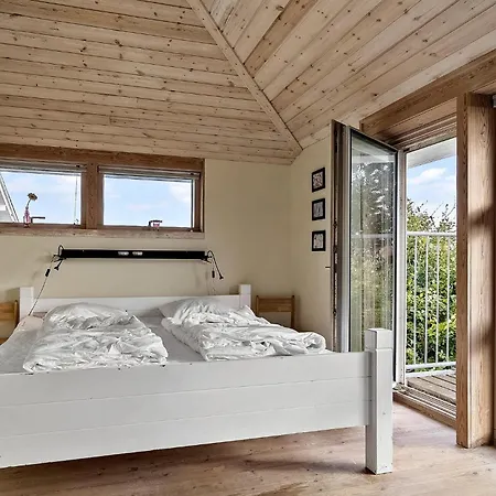 Nyaraló Cozy In With Sauna *